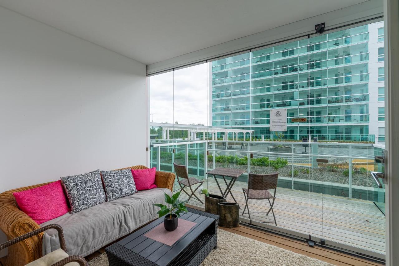 Starhomes Double Lux 10 Oulu Exterior foto
