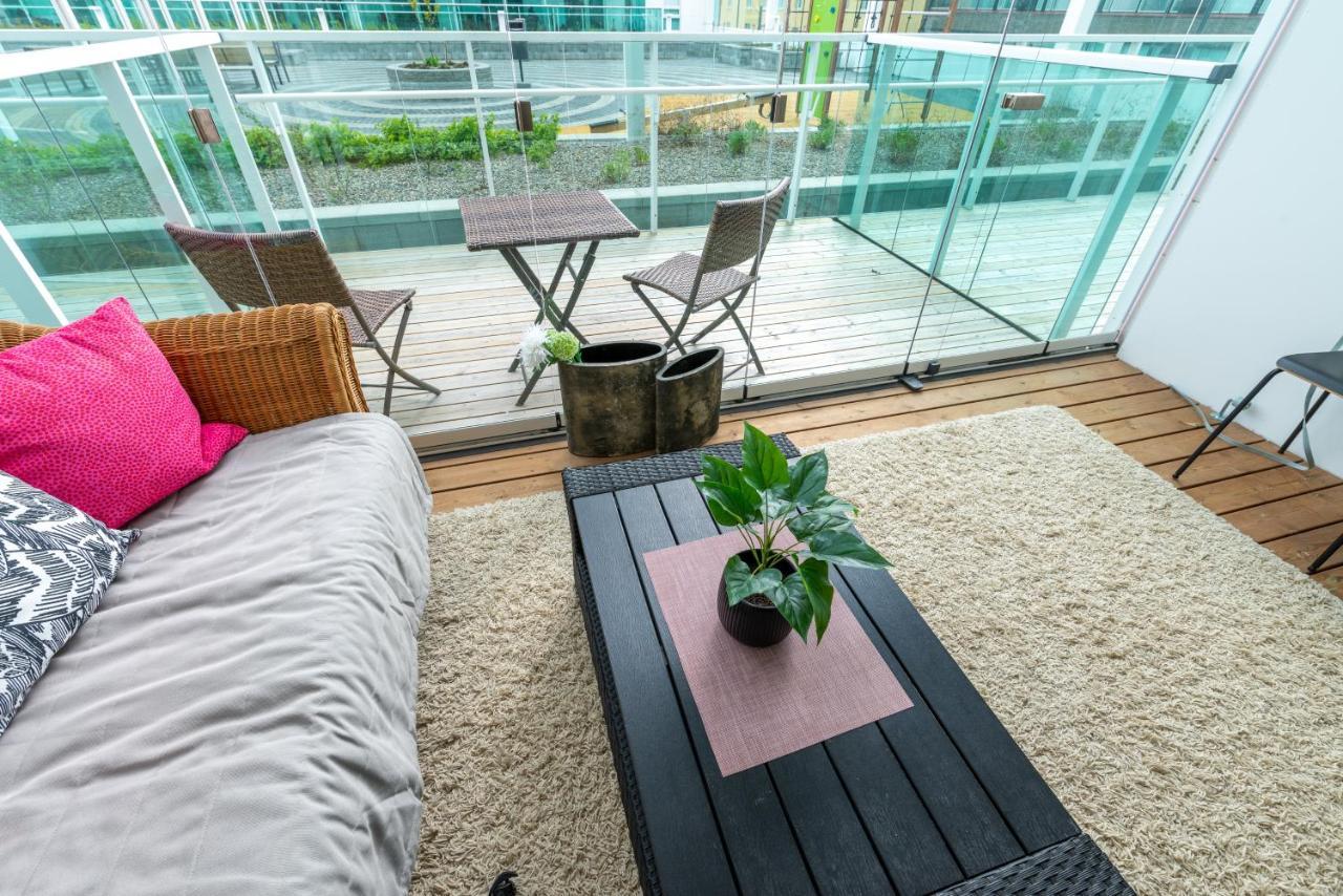 Starhomes Double Lux 10 Oulu Exterior foto